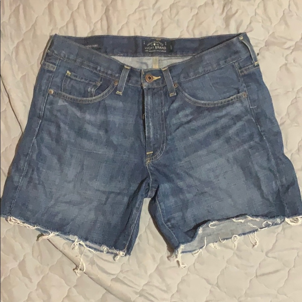 Lucky shorts